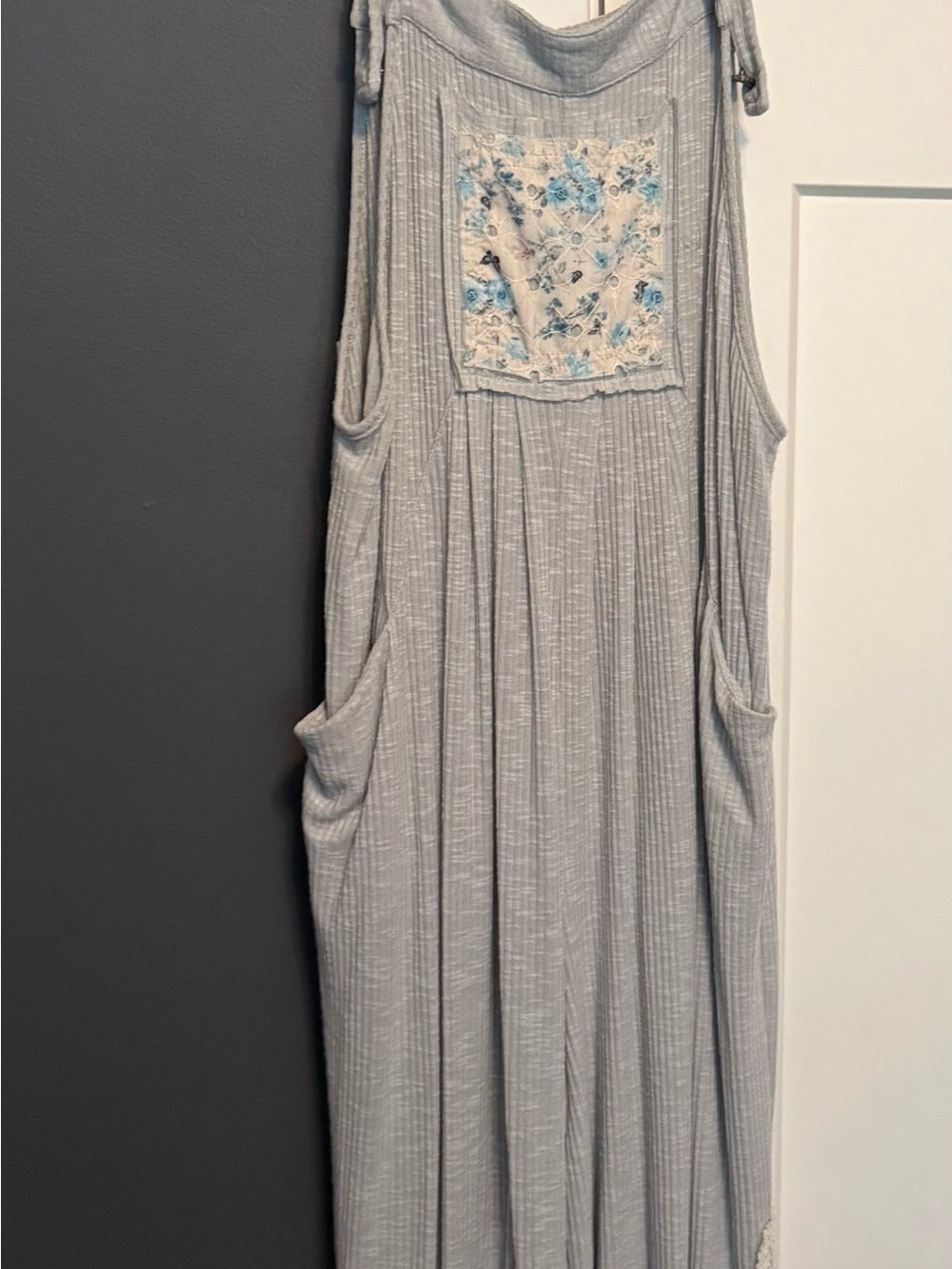 POL Light Gray Sleeveless Jumpsuit with Blue Floral Patch